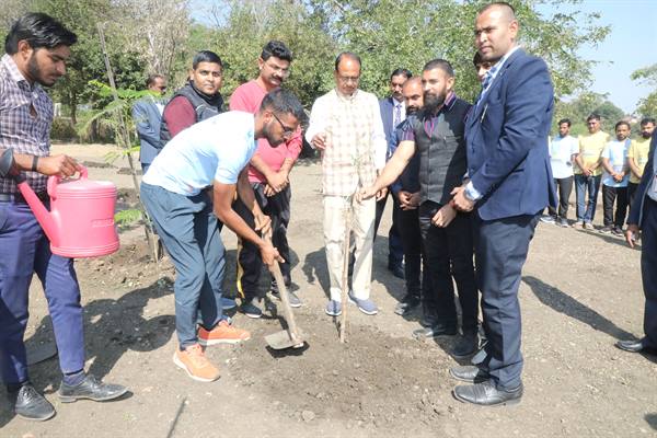 डिप्रेशन के विरूद्ध जन-जागरूकता के प्रयास सराहनीय  मुख्यमंत्री