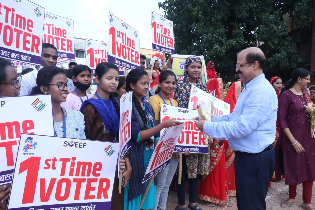 भारत निर्वाचन आयोग द्वारा नियुक्त विशेष प्रेक्षकों ने निर्वाचन तैयारियों का किया अवलोकन दिए आवश्यक दिशा-निर्देश