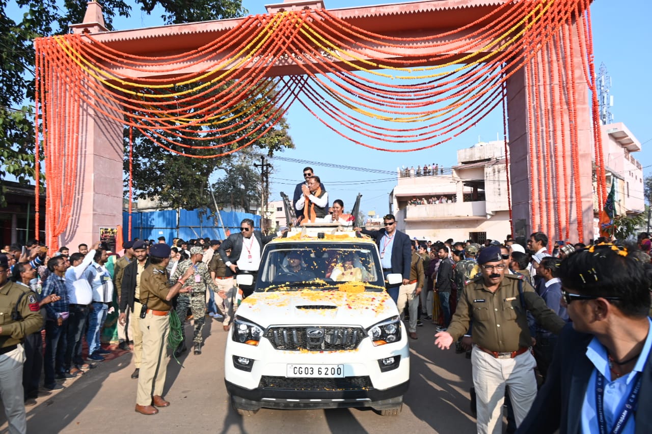 मुख्यमंत्री विष्णु देव साय ने सौरभ सागर द्वार का किया लोकार्पण