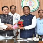 फुले-नकुल-अम्बेडकर जयंती मेला महोत्सव के लिए मुख्यमंत्री को मिला आमंत्रण