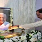 मुख्यमंत्री विष्णुदेव साय ने लोकतंत्र सेनानी स्वर्गीय महावीर प्रसाद जैन को दी श्रद्धांजलि