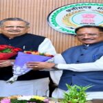 मुख्यमंत्री साय ने विशेष सत्र आयोजित करने के लिए विधानसभा अध्यक्ष डॉ. रमन सिंह के प्रति किया आभार प्रकट