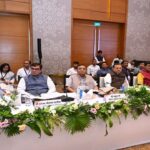 भारत-अमेरिका व्यापार संबंधों के मूल्यांकन पर संसदीय स्थायी समिति की रायपुर में बैठक आयोजित